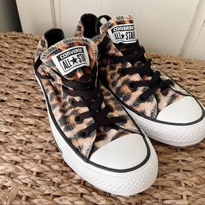Converse All Star Chucks Ox Leopard Size 6